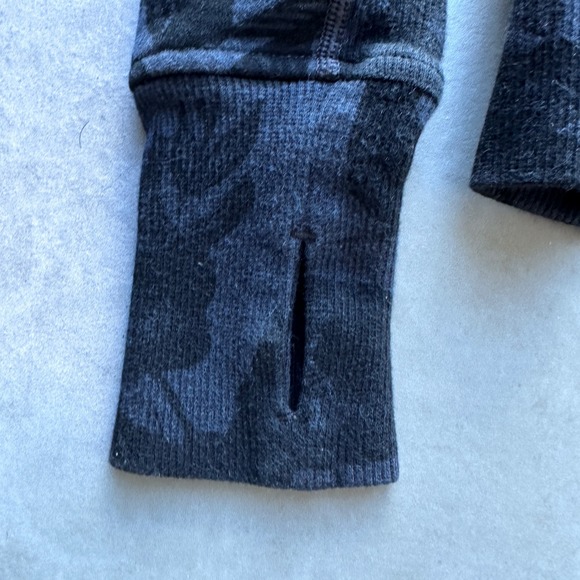 Lululemon Scuba Hoodie Womens 2 Blue Floral Embroidered Panel Athleasure Zip EUC - Picture 6 of 13